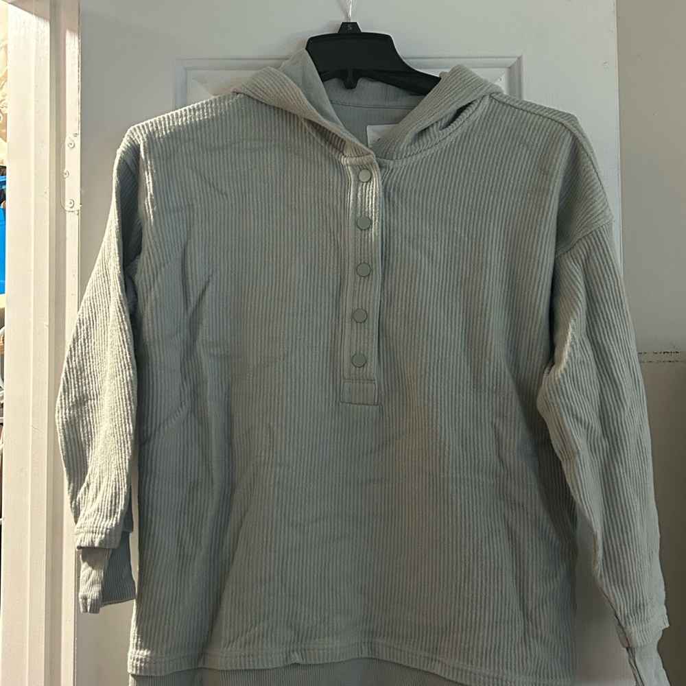 Aerie Gray Hooded Sweatshirt